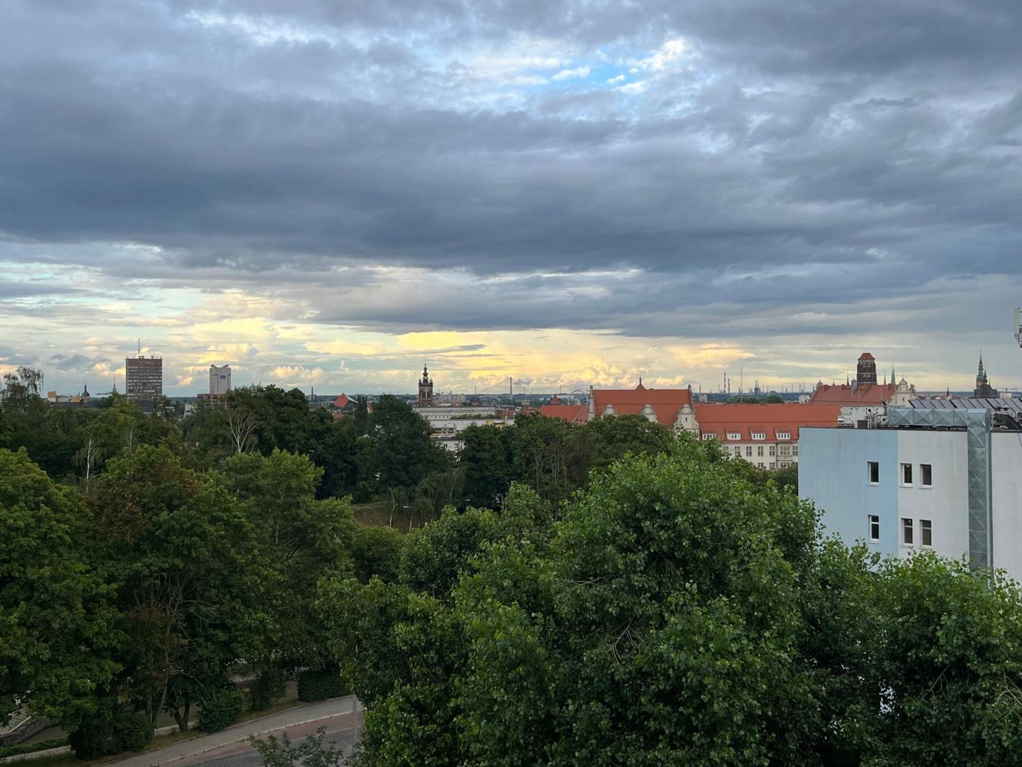 Appartement Kawalerka Blisko Srodmiescia à Gdańsk Extérieur photo